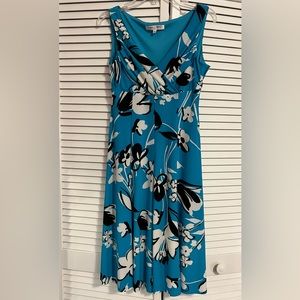 Evan-Picone, Women's Blue Floral Sleeveless Midi Dress with Empire Waist, Size 6